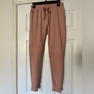 BuffBunny Jogger Pants Size M